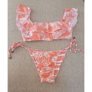Track & Field Ruffle Floral Bikinis M